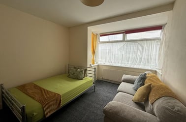 Alma Road, Milehouse, Plymouth - Image 2